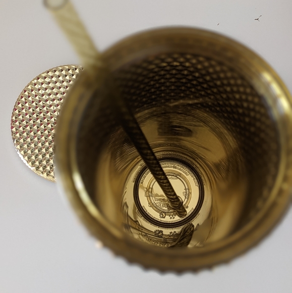 💛 New Starbucks 2022 winter holiday gold studded tumbler venti 24oz - Picture 4 of 7